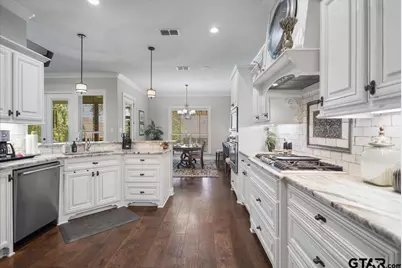 332 Hines Crossing, Bullard, TX 75757 - Photo 14