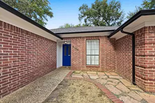2100 Pinkerton Dr, Tyler, TX 75701 - Photo 2