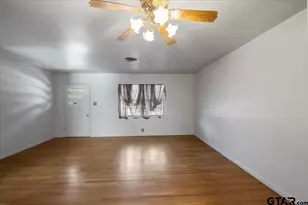 1704 W Duval St, Troup, TX 75789 - Photo 6