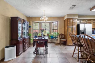 13804 Birchwood Cir, Lindale, TX 75771 - Photo 16