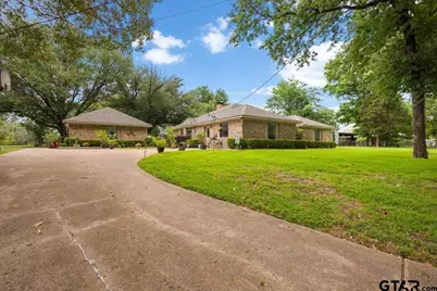 13804 Birchwood Cir, Lindale, TX 75771 - Photo 8