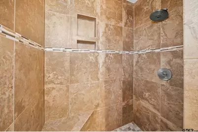 311 Shawnee Trl, Henderson, TX 75654 - Photo 14