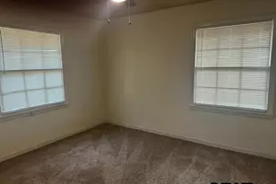 410 E Rix, Tyler, TX 75701 - Photo 6