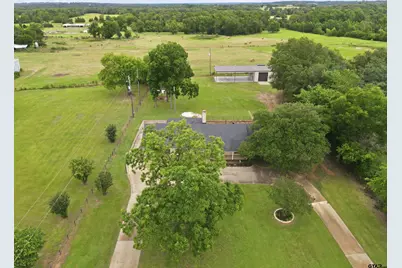 810 W Pine Street, Winnsboro, TX 75494 - Photo 30