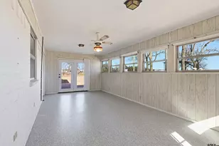 810 W Pine St, Winnsboro, TX 75494 - Photo 26