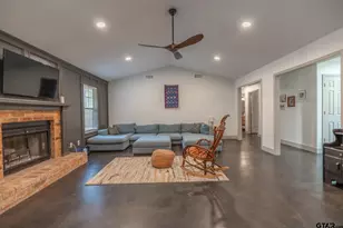 3698 Holly Ln, Flint, TX 75762 - Photo 6