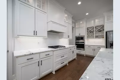 3109 Salado Creek Dr, Tyler, TX 75703 - Photo 10