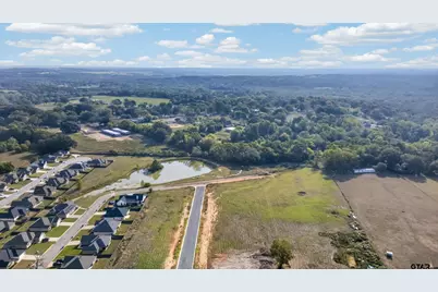 226 Toro Dr, Winona, TX 75792 - Photo 2