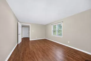 718 Love Ave, Jacksonville, TX 75766 - Photo 28