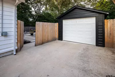 1804 Belmont, Tyler, TX 75701 - Photo 32