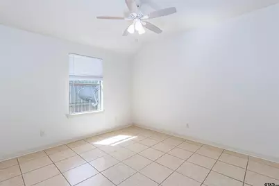 1421/1423 E Houston, Tyler, TX 75702 - Photo 2