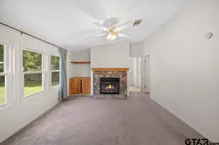 21133 Joe Paul, Chandler, TX 75758 - Photo 12