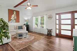 2395 E Royal Dr, Chandler, TX 75758 - Photo 4