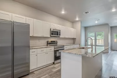 136 Belcher, Mineola, TX 75773 - Photo 4