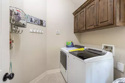 1604 Cimmarron Trl, Tyler, TX 75703 - Photo 16