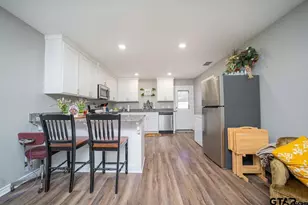 131 Francis St, Hawkins, TX 75765 - Photo 2