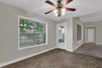 1613 Valley Brook, Longview, TX 75605 - Photo 12