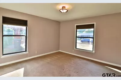 2402 Sampson Drive, Tyler, TX 75701 - Photo 26