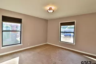 2402 Sampson Dr, Tyler, TX 75701 - Photo 26