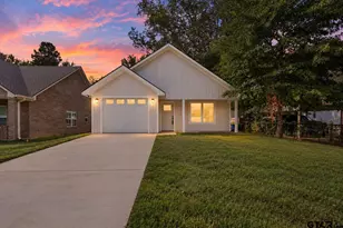 704 Spell St, Kilgore, TX 75662 - Photo 1