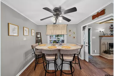 909 John St, Jacksonville, TX 75766 - Photo 16