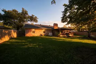909 John St, Jacksonville, TX 75766 - Photo 46