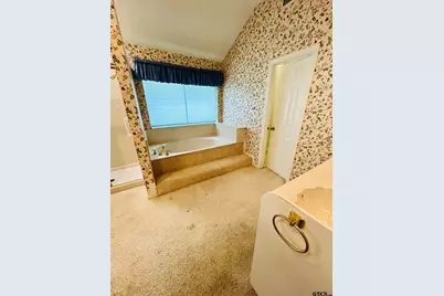 2899 Surrey Lane, Tyler, TX 75705 - Photo 24