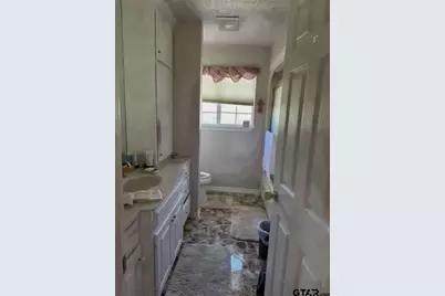 997 Sycamore, Overton, TX 75684 - Photo 12