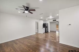 2428 McKenzie Dr, Tyler, TX 75701 - Photo 8