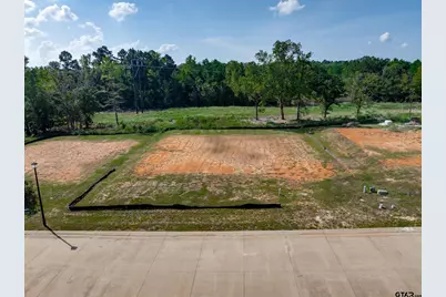 1608 Courtland Ln, Lindale, TX 75771 - Photo 2