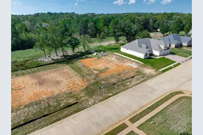 1612 Courtland Ln, Lindale, TX 75771 - Photo 2