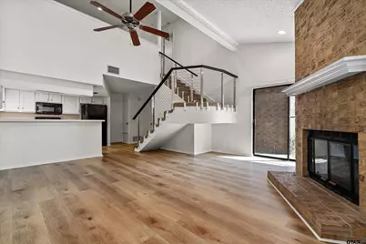2404 Villa Ct, Tyler, TX 75703 - Photo 2
