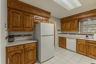 3863 Lamb Drive, Tyler, TX 75709 - Photo 8