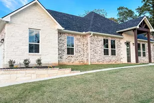 19654 Dove Rdg Dr, Lindale, TX 75771 - Photo 2