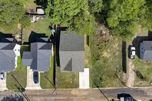 214 W Hurley Ave, Gladewater, TX 75647 - Photo 20