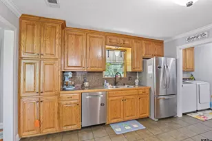 100 Madison, Longview, TX 75603 - Photo 4