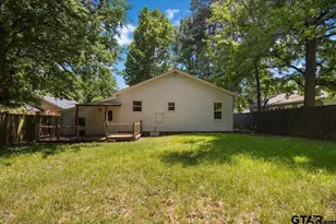 1303 E Lantrip, Kilgore, TX 75662 - Photo 36
