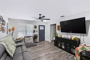 107 E Magnolia, Troup, TX 75789 - Photo 2