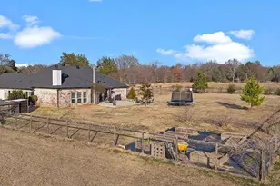635 Boundry St, Mineola, TX 75773 - Photo 6