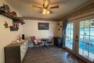 828 Willow Creek, Jacksonville, TX 75766 - Photo 10