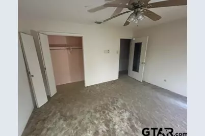 412 Angelina St, Jacksonville, TX 75766 - Photo 2