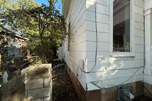 705 W Green St, Palestine, TX 75801 - Photo 2
