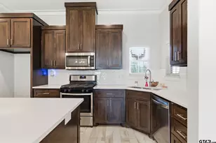 217 Smith Cir, Lindale, TX 75771 - Photo 6