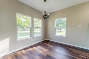 923 Putham St, Sulphur Springs, TX 75482 - Photo 8