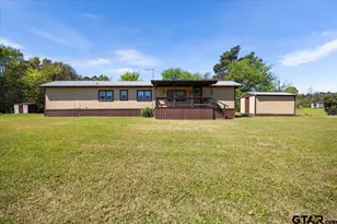 2375 Clinton Dr, Chandler, TX 75758 - Photo 2