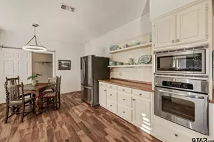 5406 Carmel Court, Tyler, TX 75703 - Photo 12