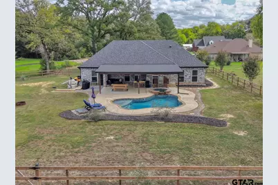 19988 Saddlebrook Drive, Lindale, TX 75771 - Photo 2
