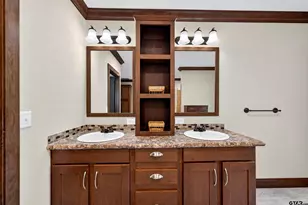 21138 Co Rd 4202, Chandler, TX 75758 - Photo 26