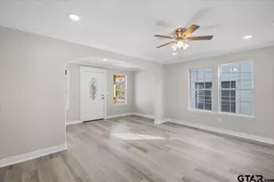 1010 N Grand, Tyler, TX 75702 - Photo 8
