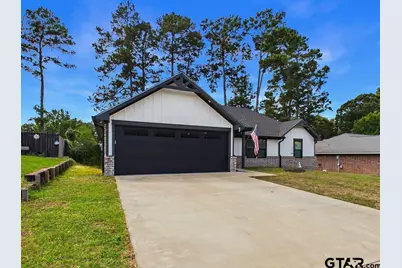 809 Scarlet Oak Street, Nacogdoches, TX 75964 - Photo 2
